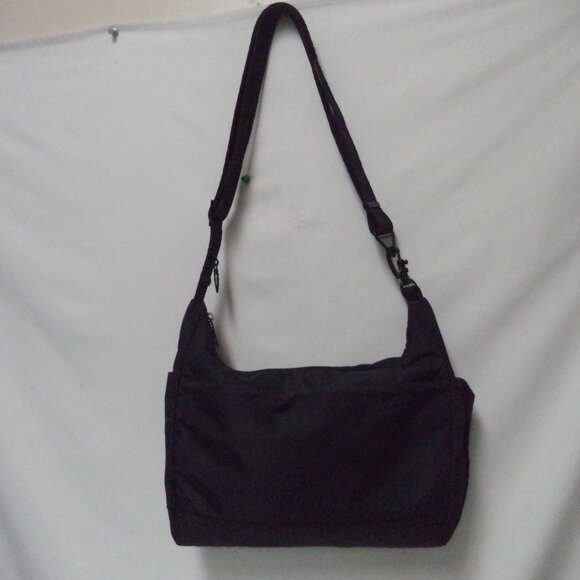 Pacsafe Exomesh Messenger Crossbody bag purse RFID blocking black zip top Travel - Picture 6 of 12